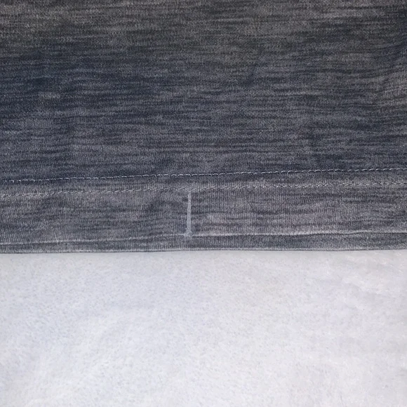 Gray Nike T-shirt - Picture 6 of 8
